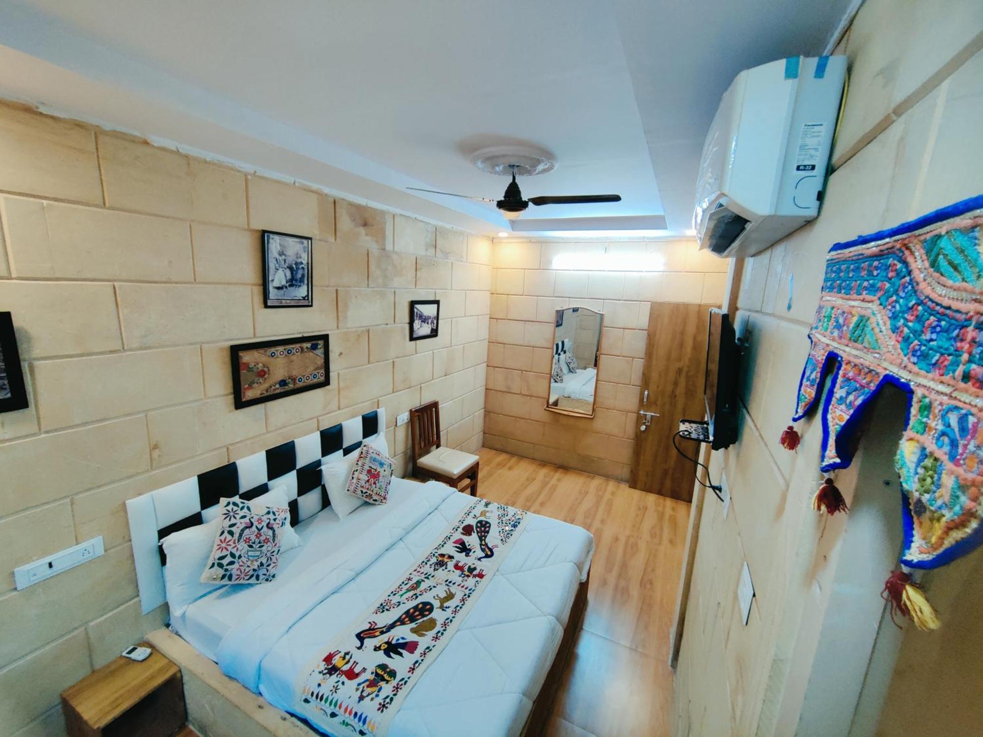 Hotel Jaswant Palace Jaisalmer Bilik gambar