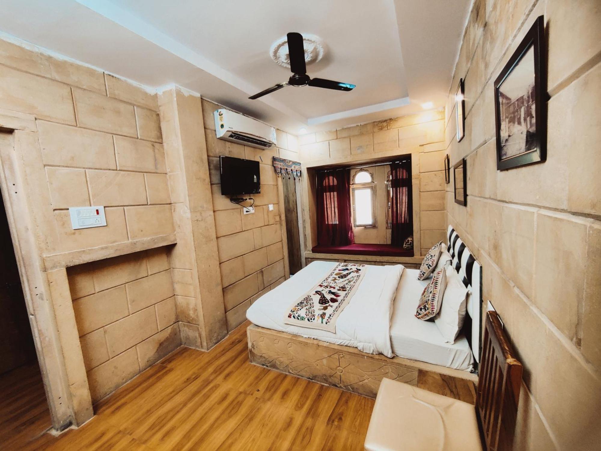 Hotel Jaswant Palace Jaisalmer Bilik gambar
